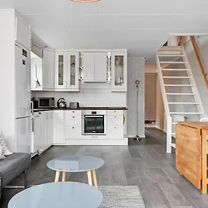 Entire Modern In Kista - Suitable For Four Persons Ferienhaus Stockholm