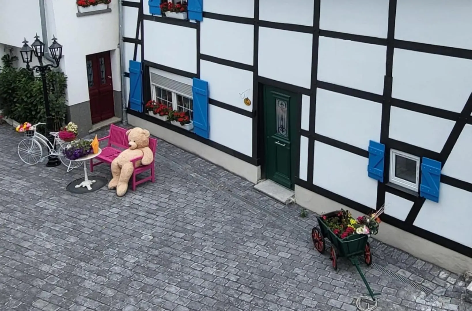 Apartment Ny-Golden Apartments-Dortmund Airport Germany